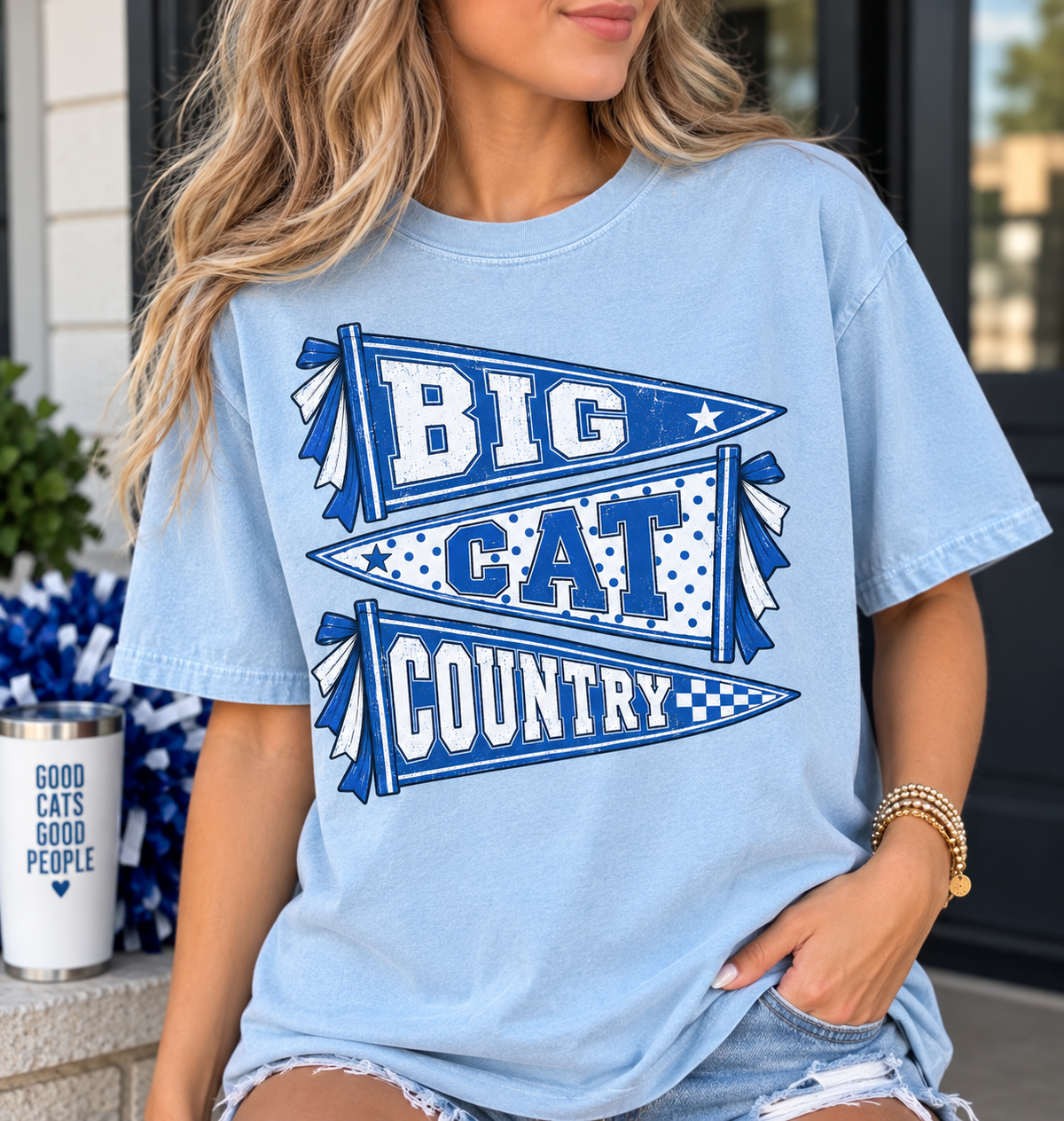 T-Shirt - Big Cat Country Pennant Graphic Tee